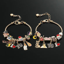 Carregar imagem no visualizador da galeria, Pulseira Berloque Taylor Swift - worldheart

